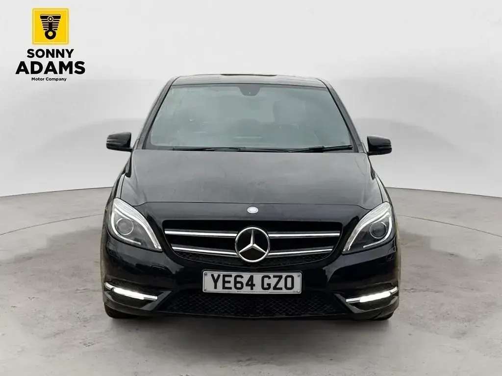 Used Mercedes B180 109 HP (80 kW) 2014 Black Hatchback