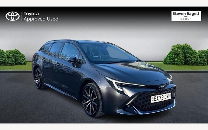Used 2025 Toyota Corolla Sport Estate | £27,322 (Fair price) - Image 1/3