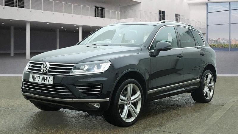 Used VW Touareg R-line Plus 2017 Black SUV