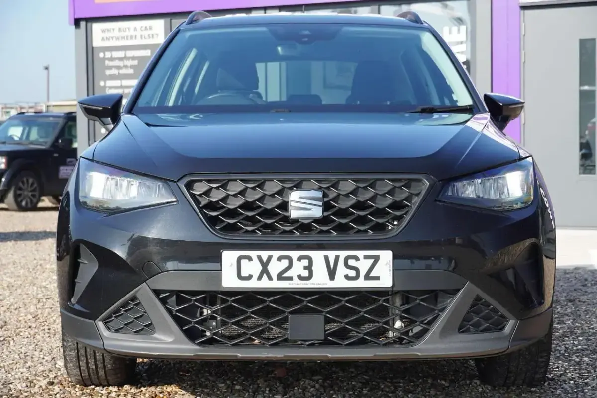 Used Seat Arona SE Technology 108 HP (79 kW) 2023 Black SUV