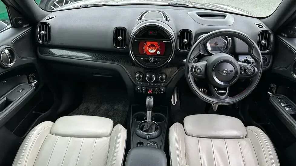 Używany Mini Cooper S Countryman 189 KM (139 kW) 2017 Srebrny SUV