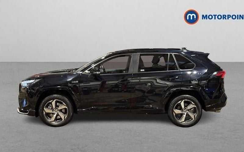 Used Toyota RAV4 Design 306 HP (225 kW) 2026 SUV