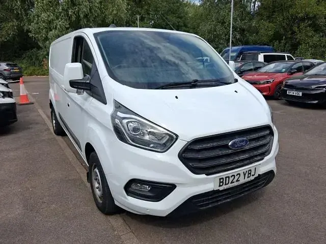 Used Ford Transit Custom Trend 130 HP (95 kW) 2022 White Van