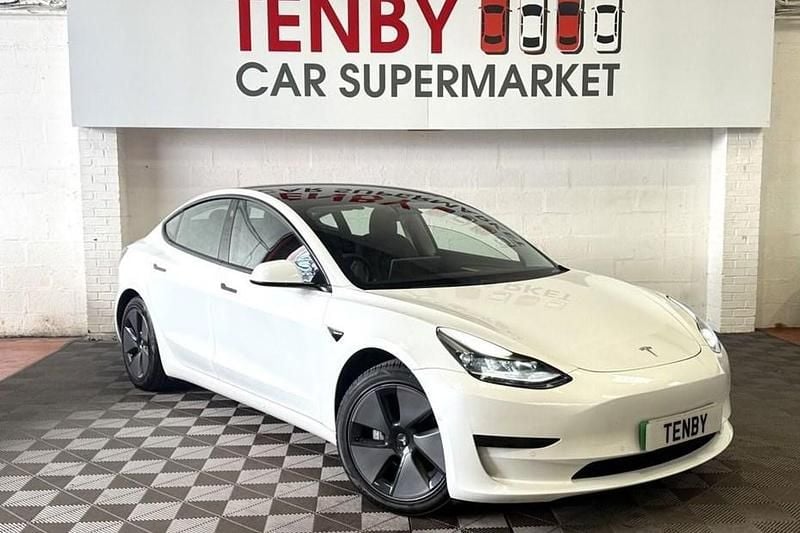 Used Tesla Model 3 Standard Range Plus 366 kW (498 HP) 2021 Sedan