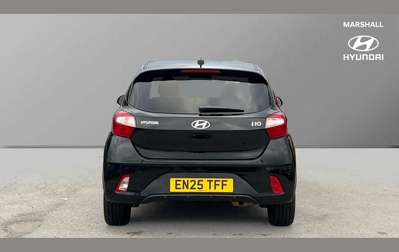 Used Hyundai i10 Premium 77 HP (56 kW) 2025 Black Hatchback