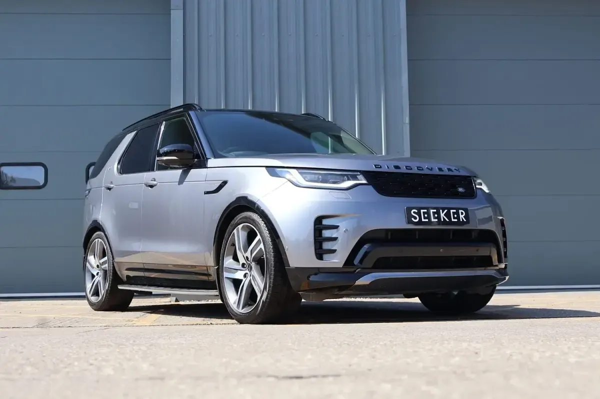 Used Land Rover Discovery HSE Dynamic 2023 Grey SUV