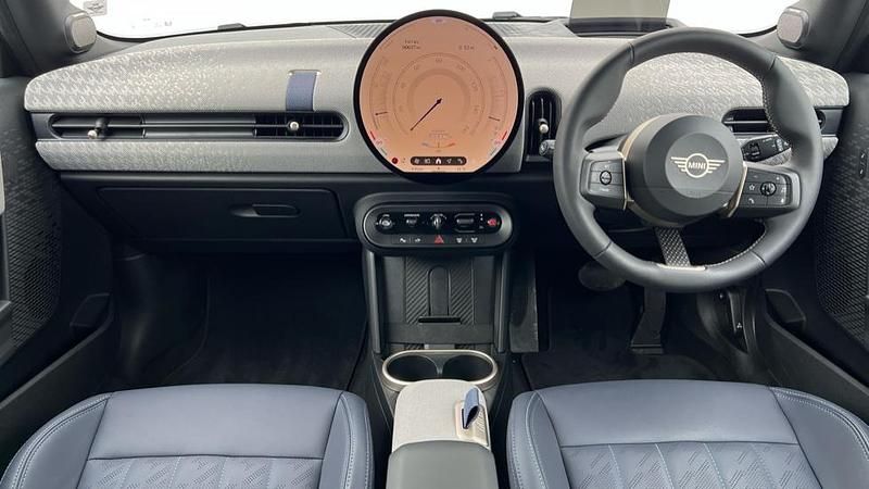 Novo Mini Cooper S Hatch 201 HP (147 kW) 2025 Verde Citadino