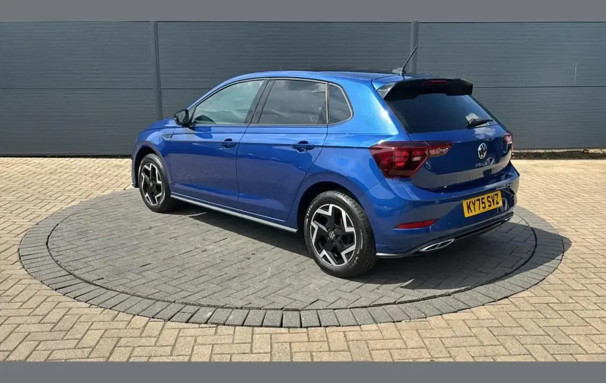 Used VW Polo R-line 95 HP (69 kW) 2025 Blue Hatchback