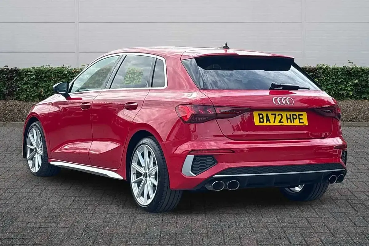 Used Audi S3 Sportback 310 HP (228 kW) 2022 Red Hatchback