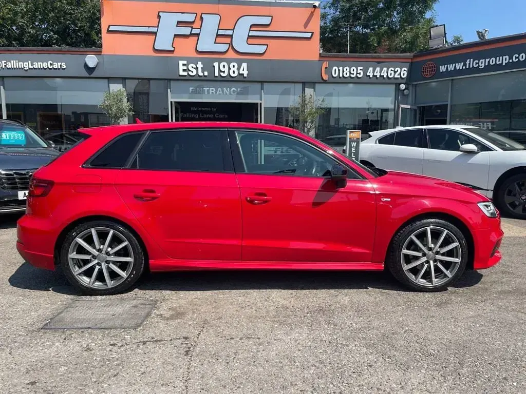 Used Audi A3 Sportback Black Edition 150 HP (110 kW) 2018 Red Hatchback