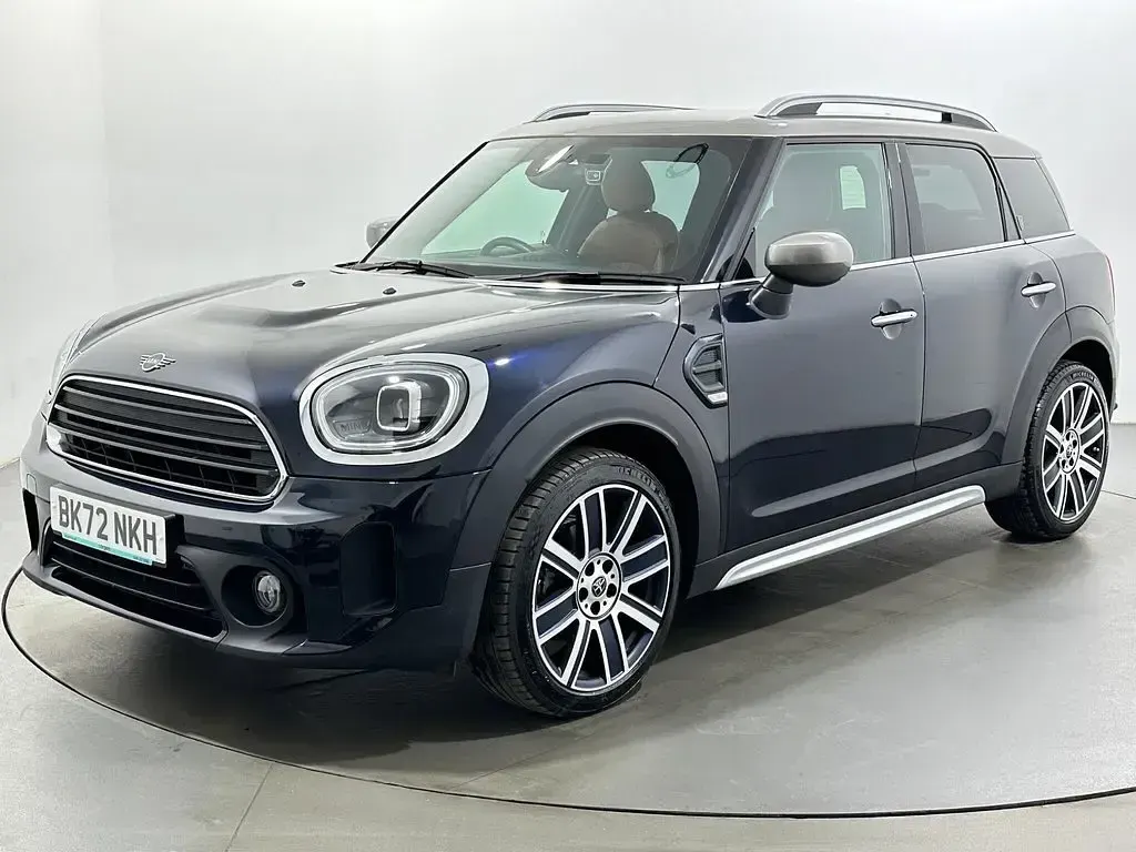 Used Mini Cooper Countryman Exclusive 2022 Blue and black SUV