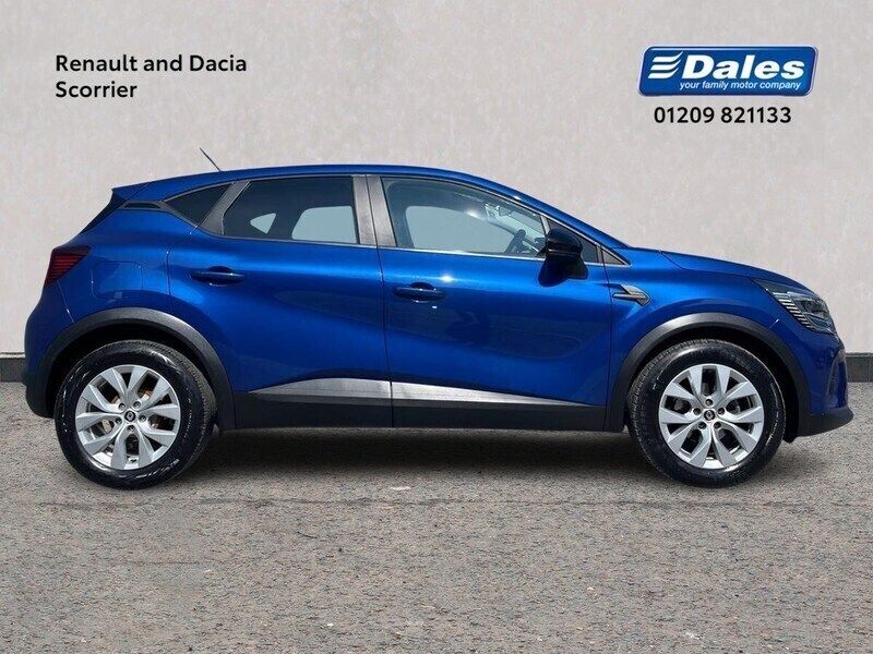 Used Renault Captur Iconic 91 HP (66 kW) 2022 Id metallic  iron blue  SUV
