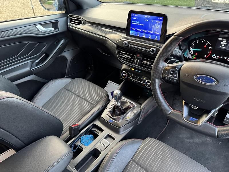 Used Ford Focus ST-Line X 125 HP (91 kW) 2020 Blue Hatchback