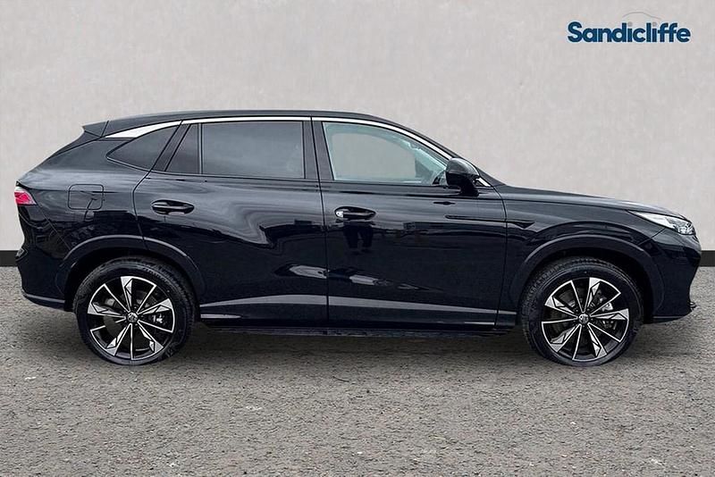 Used MG HS Trophy 299 HP (219 kW) 2024 Metallic  black pearl SUV