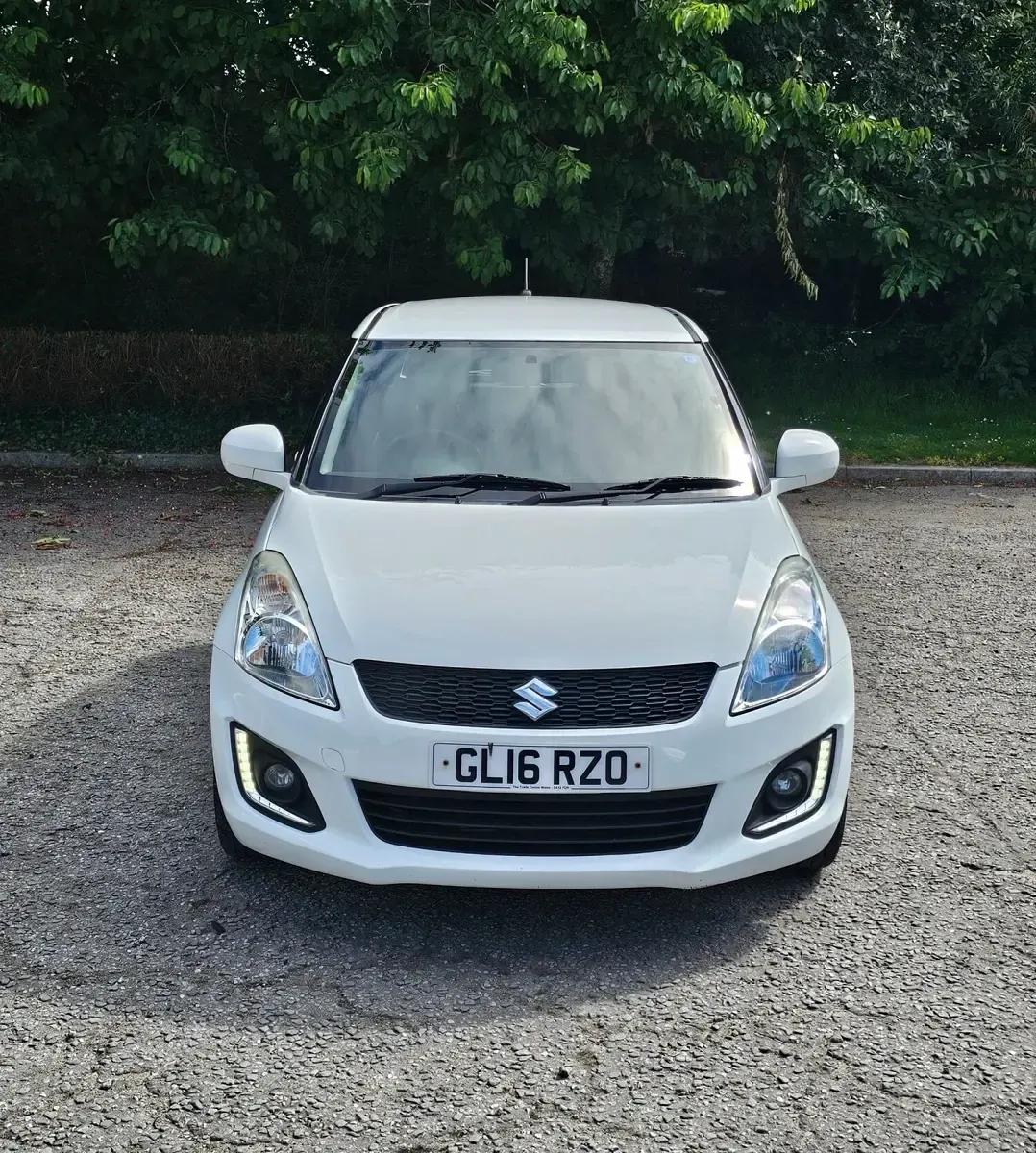 Used Suzuki Swift SZ3 2016 White Hatchback