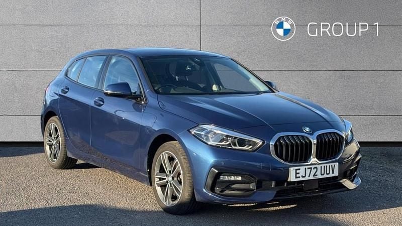 Used BMW 118 Sport Line 136 HP (100 kW) 2022 Blue Hatchback