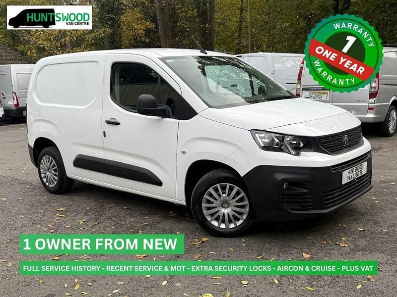 White Used 2019 Peugeot Partner Van | £6,995 (Fair price) - Image 1/3