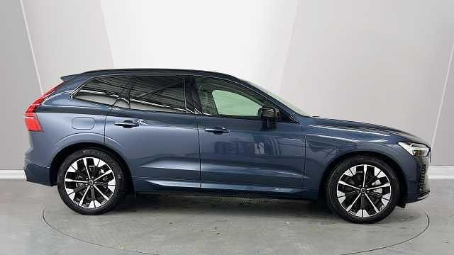 Used Volvo XC60 Ultra 449 HP (330 kW) 2025 Blue SUV
