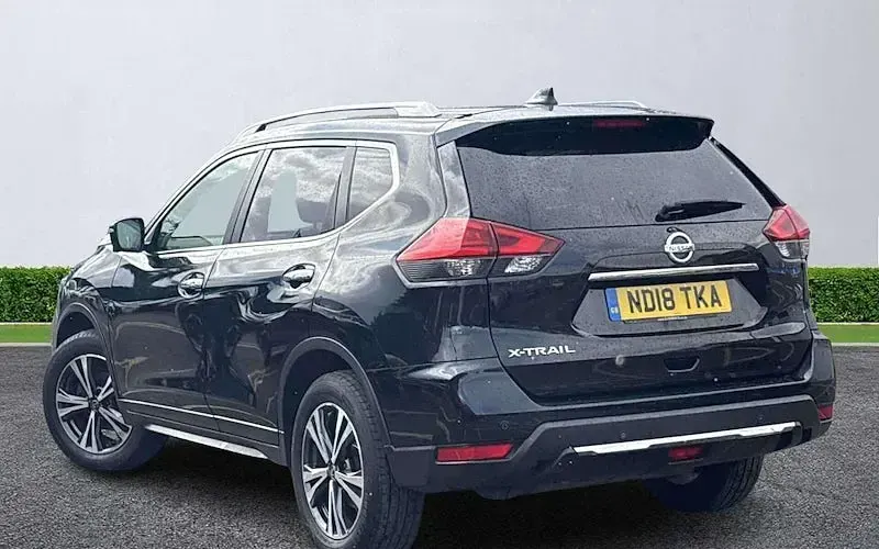 Used Nissan X-Trail N-Connecta 163 HP (119 kW) 2017 Black SUV