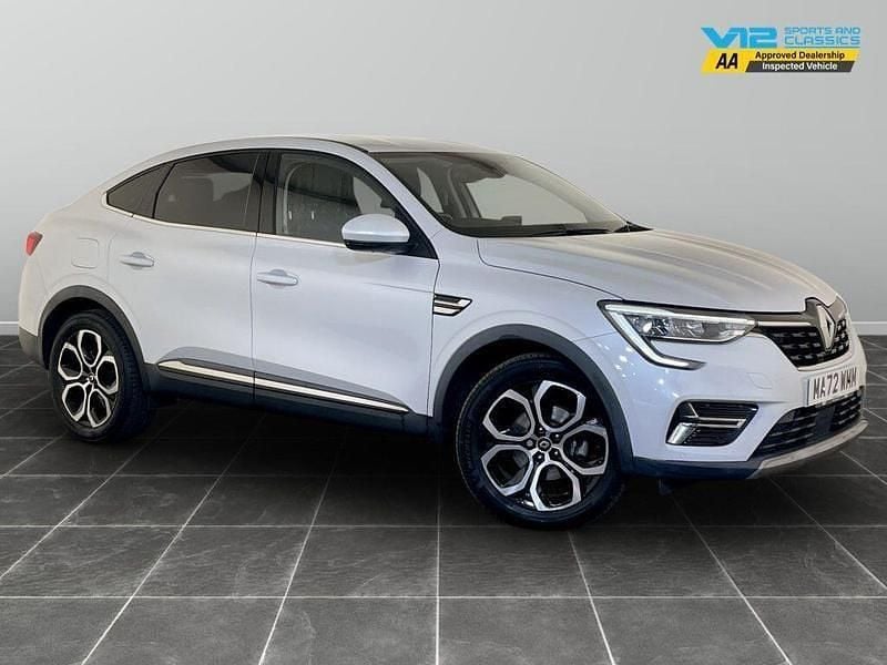White Used 2022 Renault Arkana Version S SUV | £14,895 (Fair price) - Image 1/2