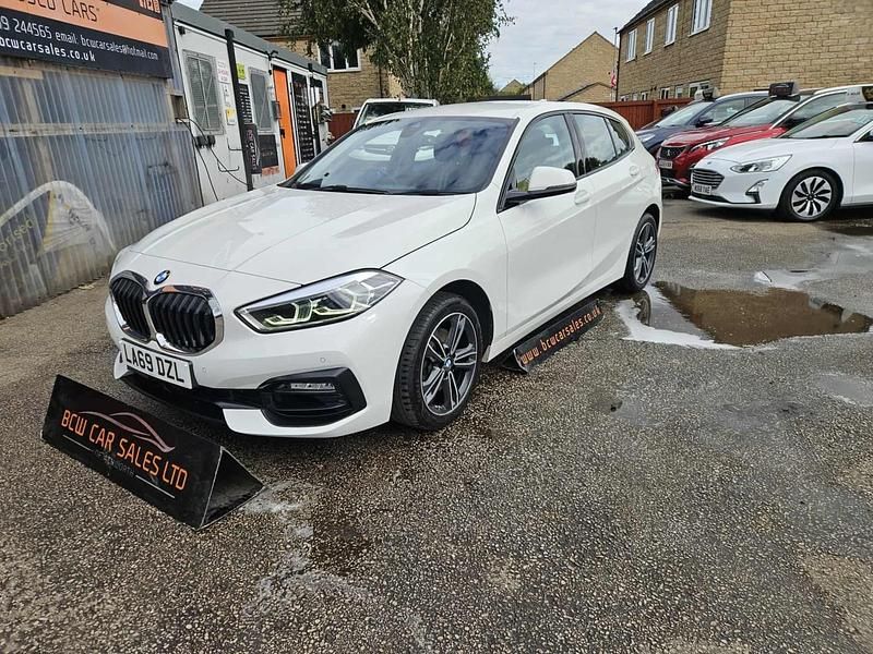 White Used 2020 BMW 118 Sport Line Hatchback | £15,995 (Fair price) - Image 1/4