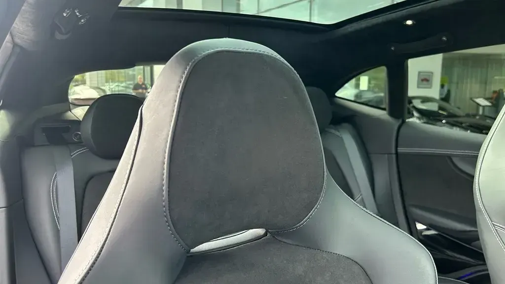 Usado Aston Martin DBX 707 2024 Negro SUV