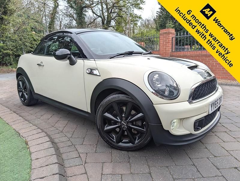 Used Mini Cooper S Coupé Chili 184 HP (135 kW) 2015 Pepper white Coupe