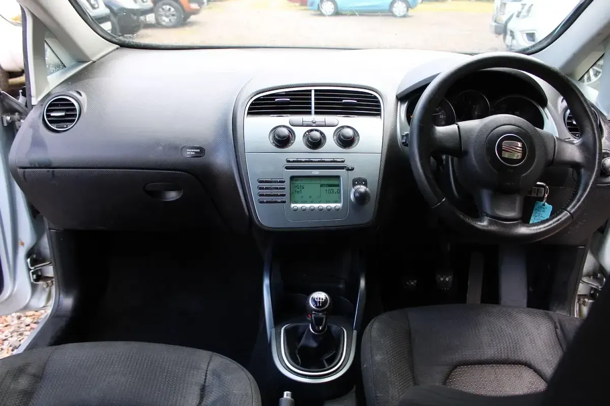 Used Seat Altea Reference 102 HP (75 kW) 2008 Grey MPV