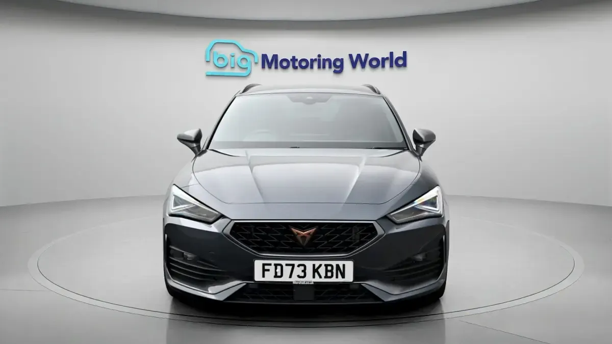 Used Cupra Leon VZ3 245 HP (180 kW) 2023 Grey Estate