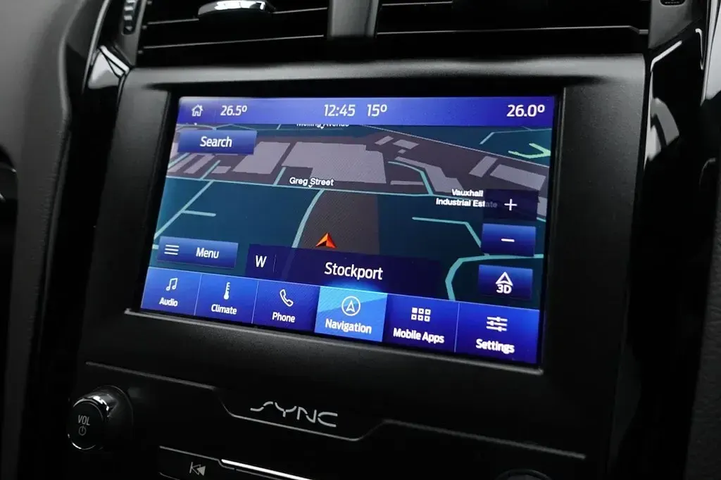 Usado Ford Mondeo ST-Line 150 HP (110 kW) 2021 Preto Citadino