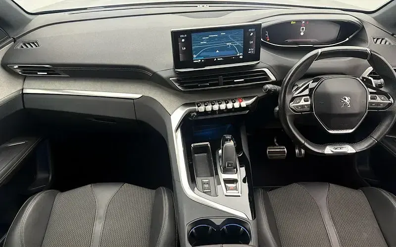 Used Peugeot 3008 GT 131 HP (96 kW) 2022 Black SUV