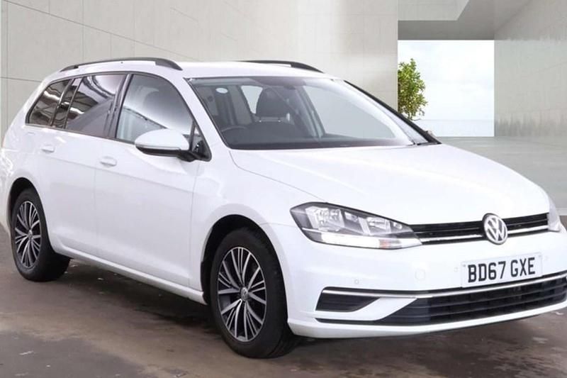 Used VW Golf VII SE 150 HP (110 kW) 2017 White Estate