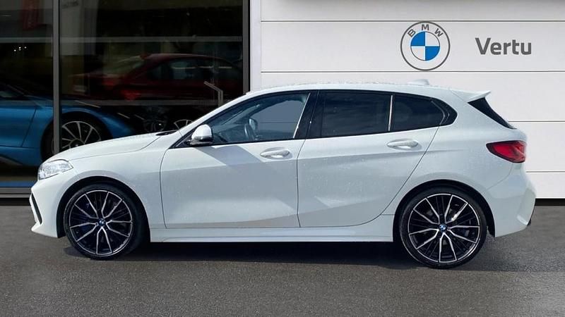 Used BMW 118 M Sport 136 HP (100 kW) 2023 White Hatchback