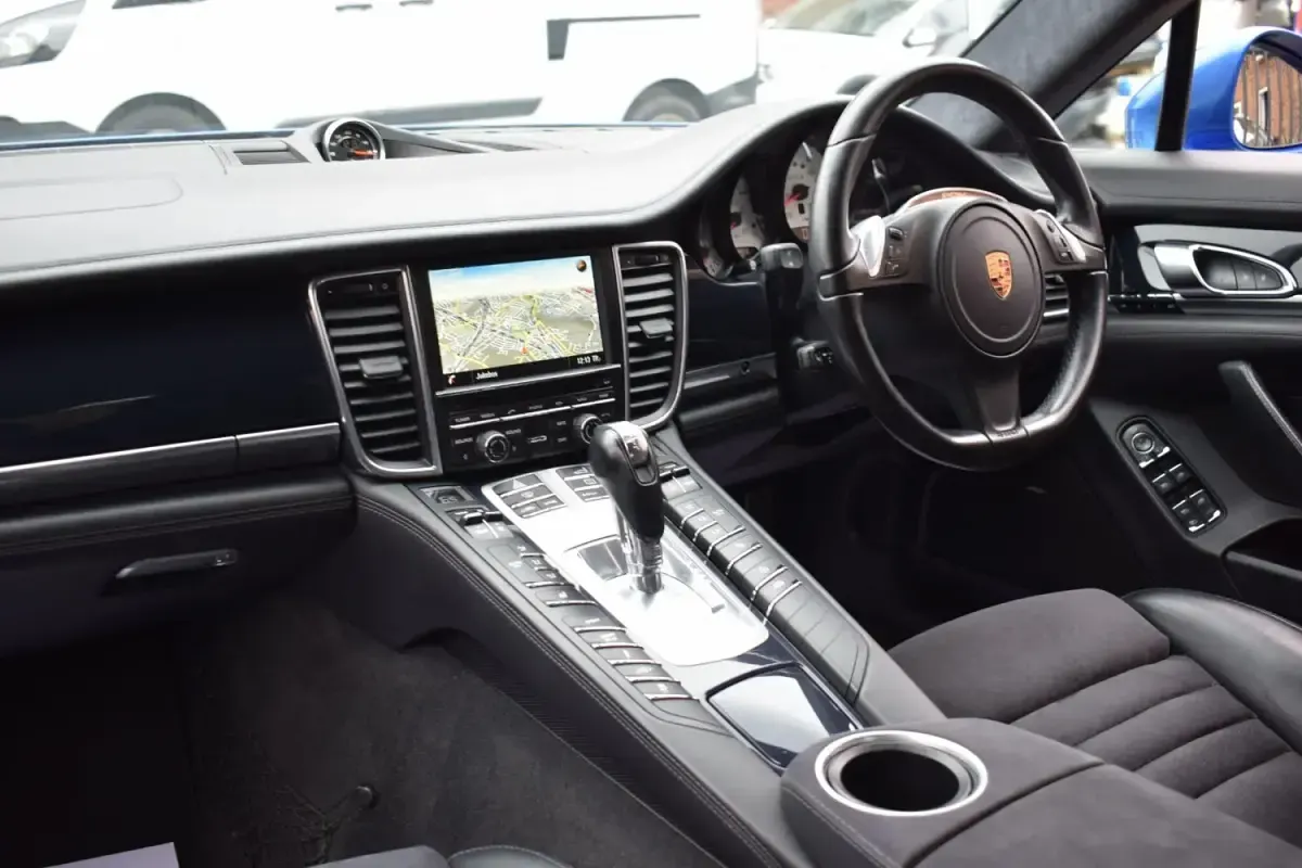 Usado Porsche Panamera 2016 Azul Sedan
