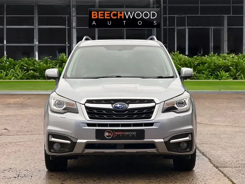 Used Subaru Forester Premium 144 HP (105 kW) 2017 Silver SUV