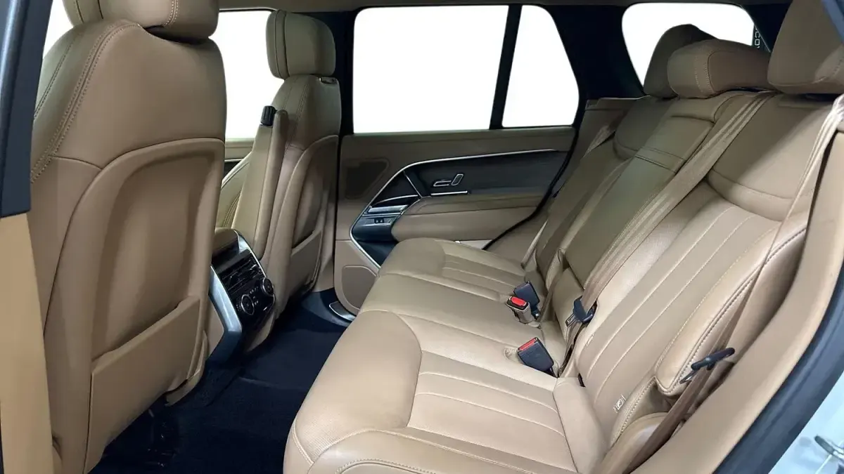Używany Land Rover Range Rover HSE 2023 Biały SUV