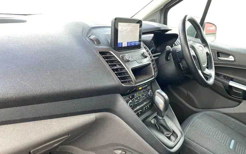 Used Ford Grand Tourneo Connect Active 120 HP (88 kW) 2020 Silver MPV