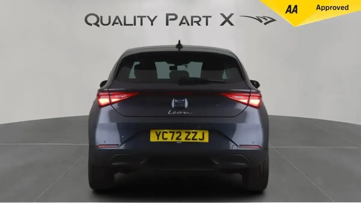 Used Seat Leon SE Dynamic 2022 Grey Hatchback