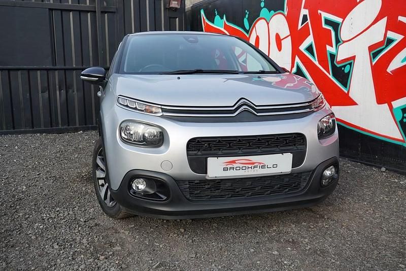 Used Citroën C3 Flair 100 HP (73 kW) 2018 Silver Hatchback