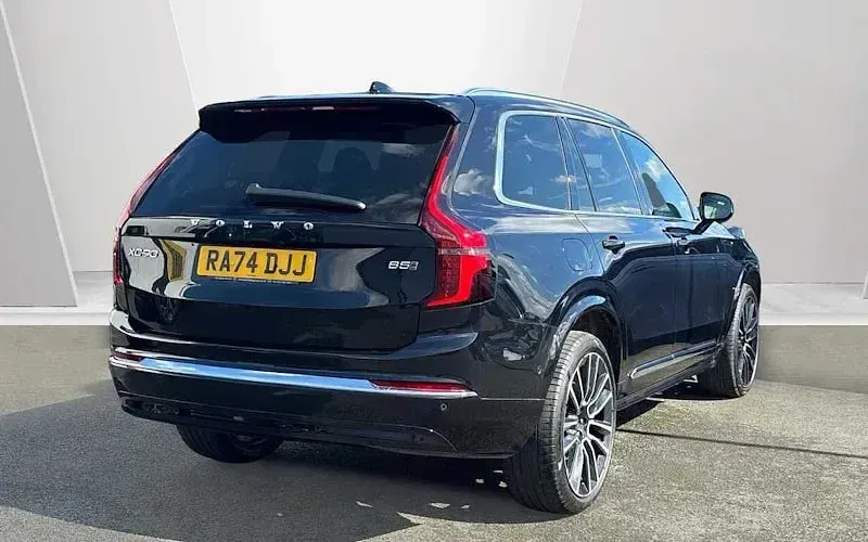 Used Volvo XC90 Ultra 250 HP (183 kW) 2025 SUV