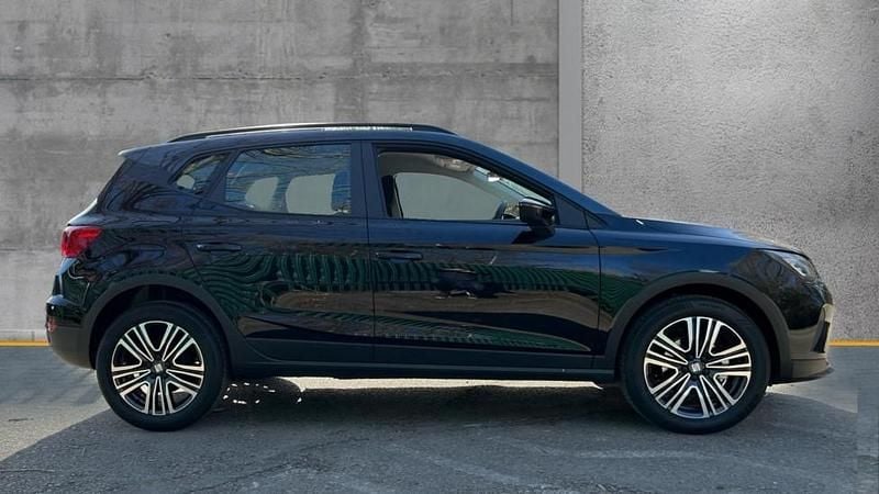New Seat Arona SE 95 HP (69 kW) 2025 Black SUV