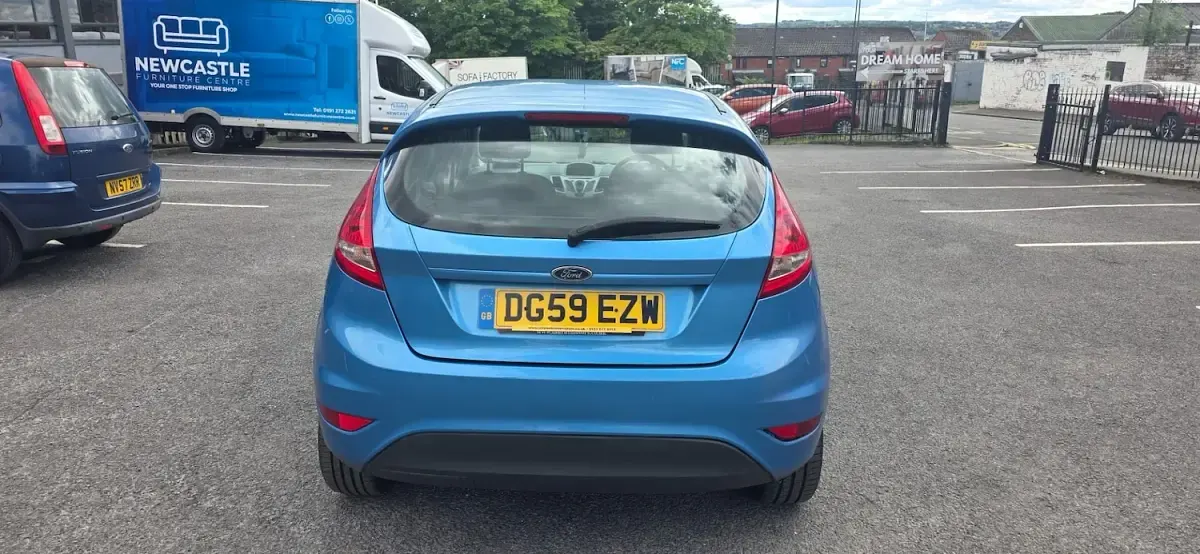 Used Ford Fiesta 96 HP (70 kW) 2009 Blue Hatchback