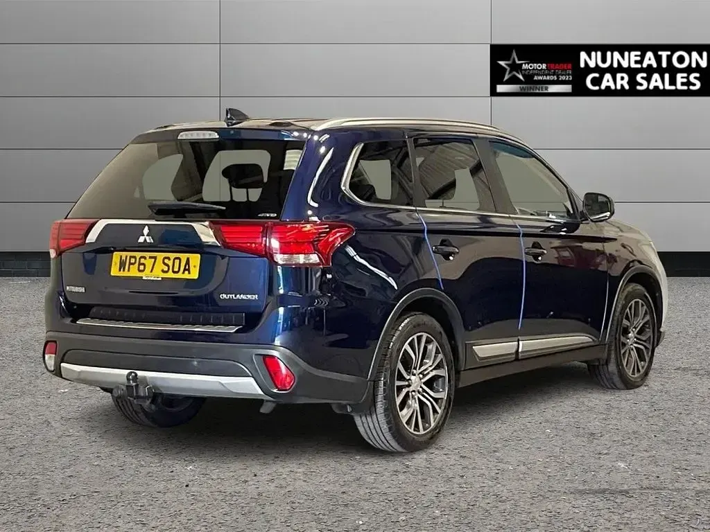 Used Mitsubishi Outlander 147 HP (108 kW) 2018 Blue SUV