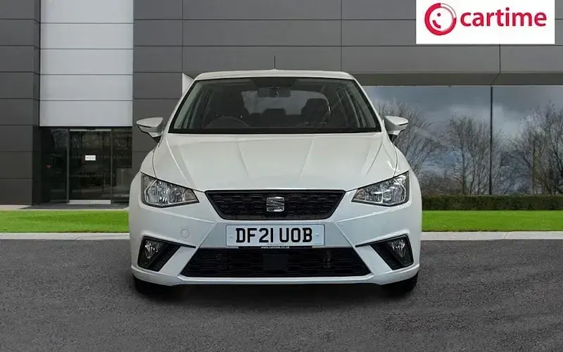 Used Seat Ibiza SE Technology 95 HP (69 kW) 2021 White Hatchback