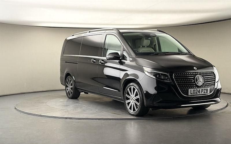 Usado Mercedes V220 163 HP (119 kW) 2020 Monovolume