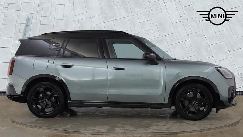 Used Mini Countryman 147 kW (201 HP) 2024 Green SUV