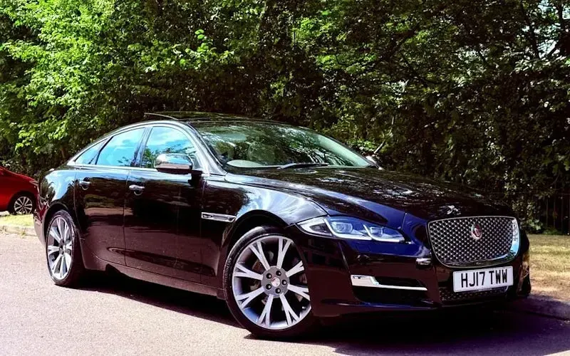 Used Jaguar XJ Portfolio 300 HP (220 kW) 2019 Sedan