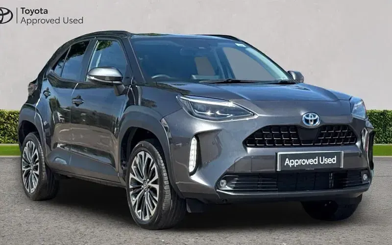Used Toyota Yaris Hybrid 116 HP (85 kW) 2025 Estate