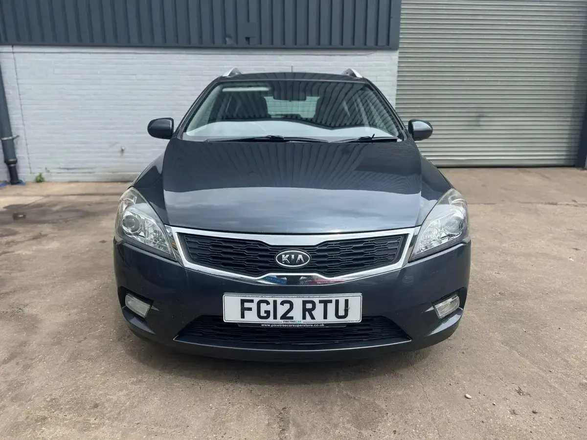 Used Kia Ceed 2012 Grey Hatchback