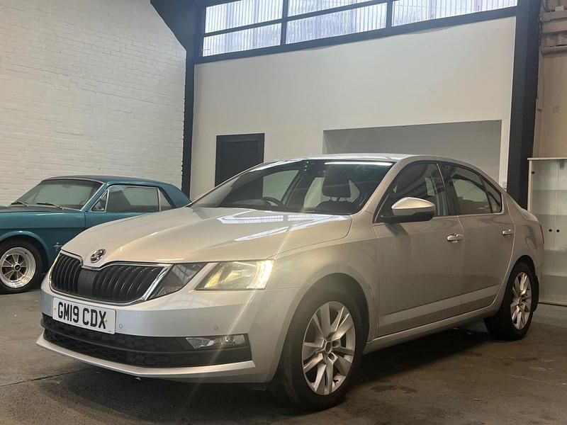 Used Skoda Octavia SE Technology 115 HP (84 kW) 2019 Silver Hatchback